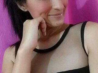 Genesis_girl_mature live webcam thumbnail