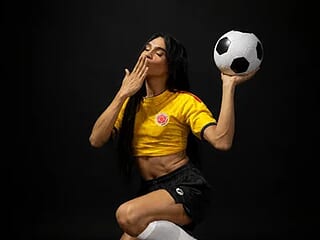 geinnys_gonzalez1 live webcam thumbnail