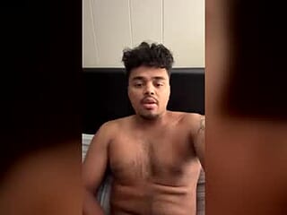 gentleman3331 live webcam thumbnail