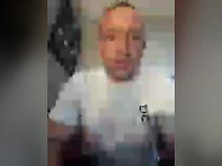 georgemac2405319818 live webcam thumbnail
