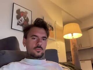 gggircis live webcam thumbnail