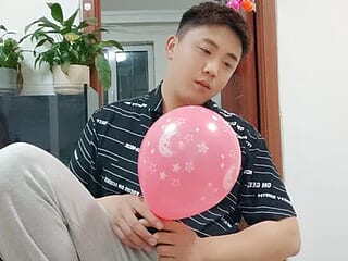 ghj663 live webcam thumbnail