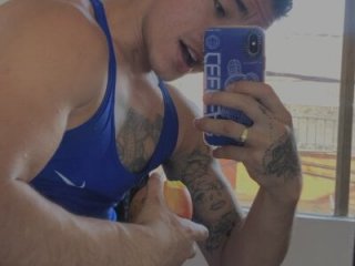 GilberMxx live webcam thumbnail