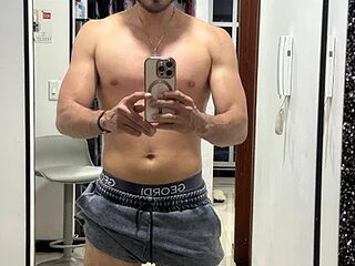 Gilded_Lust live webcam thumbnail