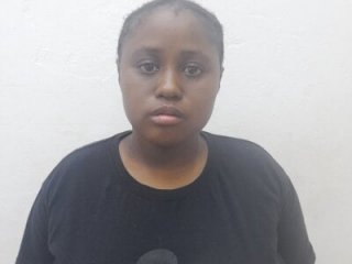 GinaBerryxx live webcam thumbnail