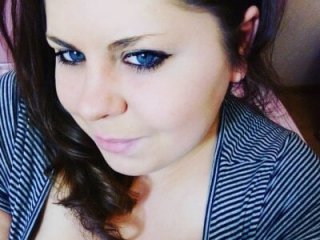 Ginabig live webcam thumbnail