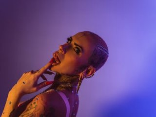 GinebraaFox_ live webcam thumbnail