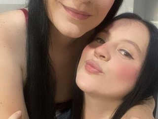 Girls_hot_2 live webcam thumbnail