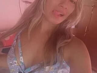 GiselleBudched_ live webcam thumbnail