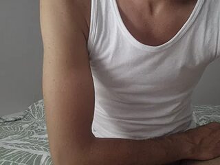 ginger340 live webcam thumbnail