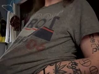 gingerbabyk live webcam thumbnail