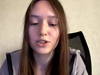 giovannatimm live webcam thumbnail