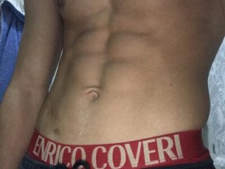 giovanni5281 live webcam thumbnail
