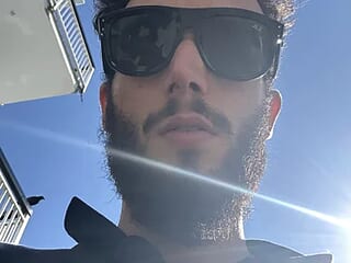 giovincello133 live webcam thumbnail