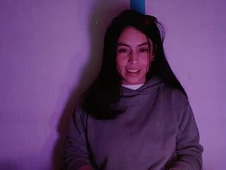 girl_marvel1 live webcam thumbnail
