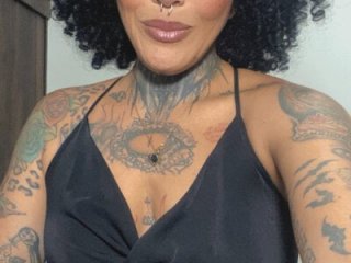 girl_tatto13 live webcam thumbnail