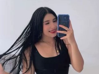 girls_love69 live webcam thumbnail
