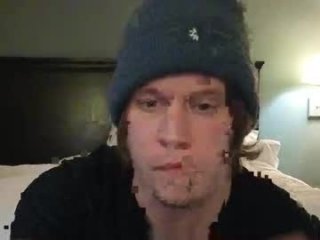 girthed90 live webcam thumbnail