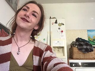 gnarlyharly live webcam thumbnail