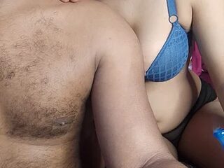 Gogomido1 live webcam thumbnail