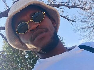 Gold_Digger86 live webcam thumbnail