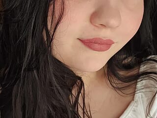 GoodGiirlBaadBooii live webcam thumbnail