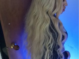 goddess_BigassCock live webcam thumbnail