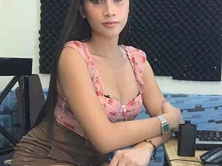 goddess_ashanti live webcam thumbnail