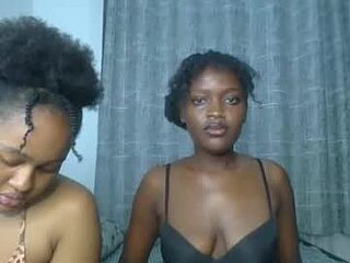 godess_lunah live webcam thumbnail