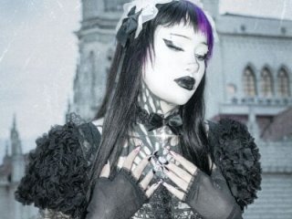 goth_d0ll live webcam thumbnail