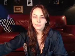 gothstripper live webcam thumbnail
