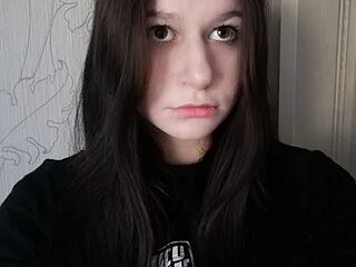 GrayceDeclet live webcam thumbnail