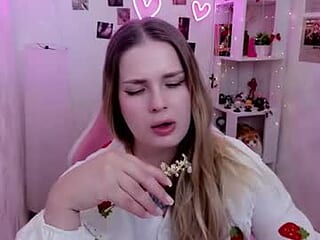 grace_floral live webcam thumbnail