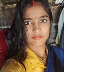 Guriya_0076 live webcam thumbnail