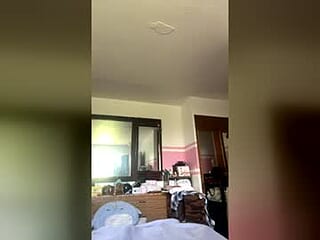 guamwolf671 live webcam thumbnail
