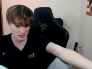 gucciboi4 live webcam thumbnail