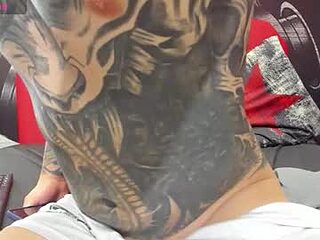 gury_tattoo live webcam thumbnail