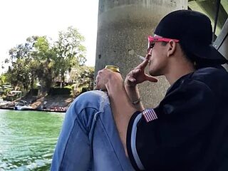 guy_master live webcam thumbnail