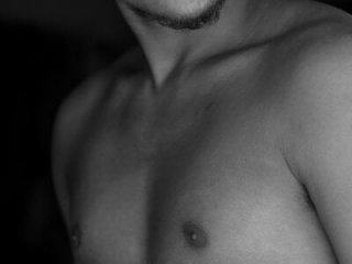 Handsome_09 live webcam thumbnail