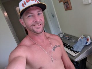Handsome_HammerCock live webcam thumbnail