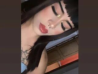 Hanna__mitsury_ live webcam thumbnail