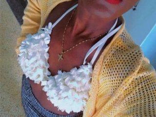 HarlotyQueen live webcam thumbnail
