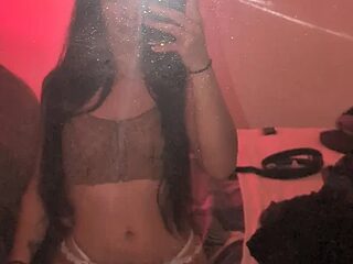 Hazelnutinme live webcam thumbnail