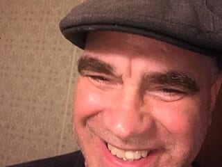 hairy_daddy4209 live webcam thumbnail