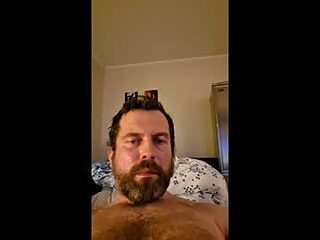 handsome37_ live webcam thumbnail