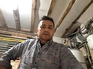 hangover4848 live webcam thumbnail