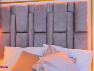 hannabronw live webcam thumbnail