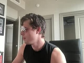 hardcockylife live webcam thumbnail