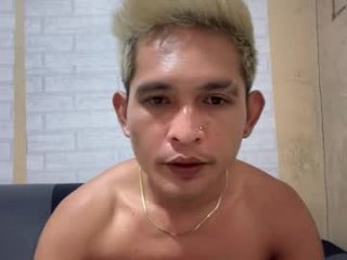 hardfuckeryuzu live webcam thumbnail