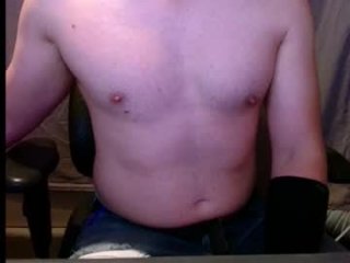 hawaiinstallion23 live webcam thumbnail
